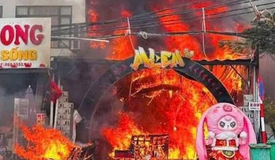 Tin mới về vụ cháy quán bar ở Cát Bà