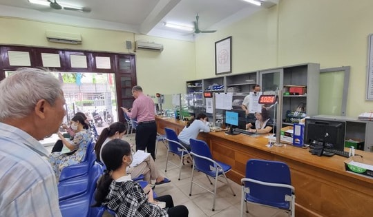 Còn trên 10 năm công tác có đủ điều kiện nghỉ hưu sớm khi sắp xếp, tinh gọn bộ máy?