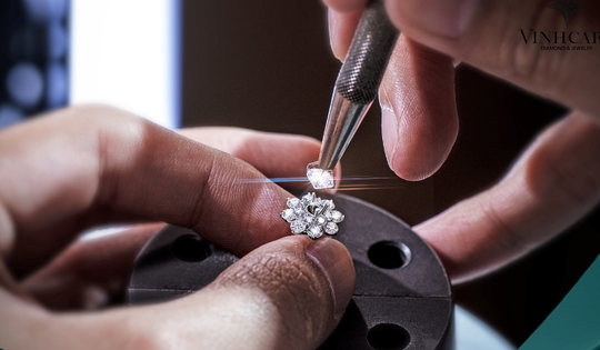 9 trang sức kim cương tinh xảo 'bán chạy' hàng đầu của Vĩnh Cara