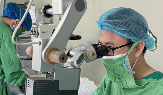 Ca mổ kỹ thuật cao cứu đôi mắt cho bệnh nhân mắc glaucoma