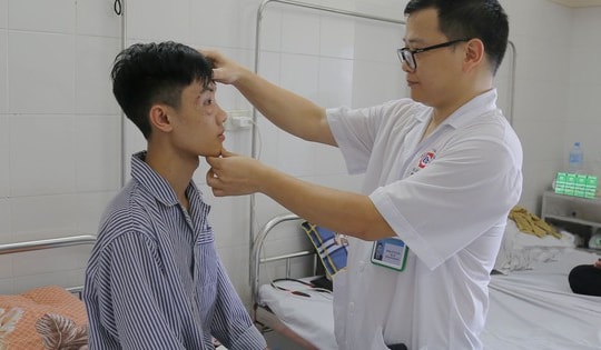 Bệnh viện tuyến tỉnh đầu tiên ứng dụng công nghệ cao trong phẫu thuật tạo hình ổ mắt