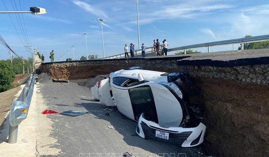 Phân luồng giao thông sau sự cố sụt lún đường tại Tây Ninh