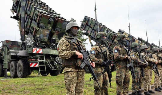 Ukraine sắp nhận loạt tên lửa tầm xa từ một đồng minh châu Âu