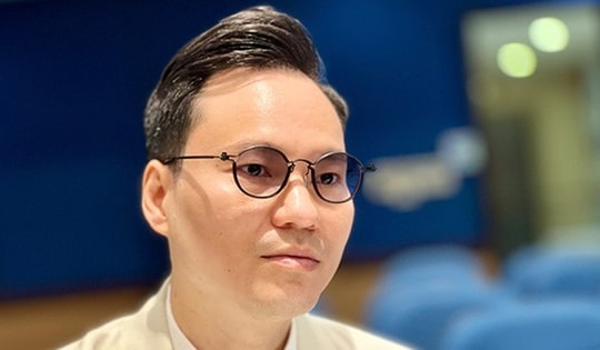 Ca sĩ Đình Bảo AC&M vượt biến cố nhờ vợ con, 'tham vọng' khi về nước