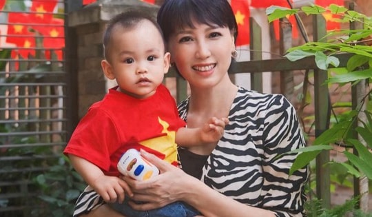 Mẹ vợ Đoàn Văn Hậu lại gây chú ý