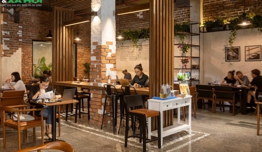 Làm thêm trong mùa thực tập: Sinh viên phải chọn giữa tiền bạc và sức khỏe