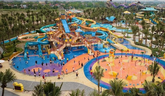 Công viên nước mới khai trương ở Hà Nam có gì hot?