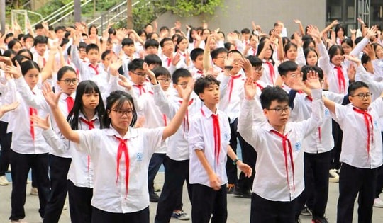 Tuyển sinh lớp 6 trường hot: Lịch thi, học phí và những điều phụ huynh cần biết