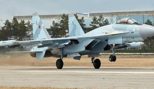 Loạt tiêm kích Su-35S mới sẵn sàng xuất kích