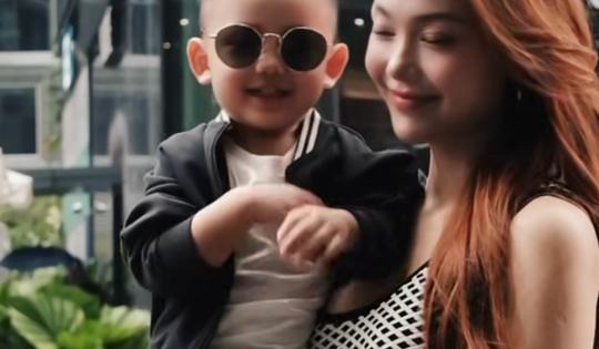 Con trai 2 tuổi của Minh Hằng bụ bẫm, diện đồ ra dáng 'thiếu gia nhí'