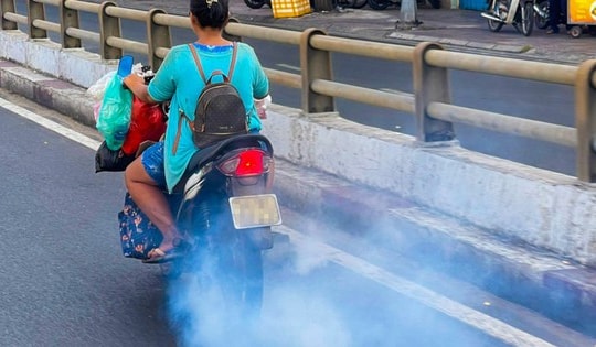 Xe máy phải đáp ứng tiêu chuẩn khí thải thế nào mới được lưu hành?