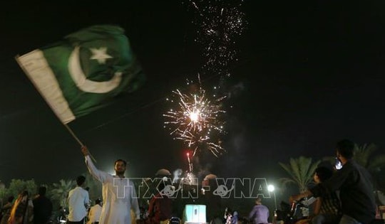 Hạ nhiệt 'thùng thuốc súng' ở Nam Á