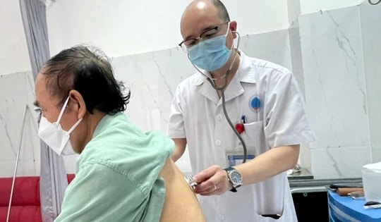 Người già cần cảnh giác với các dịch bệnh mùa hè