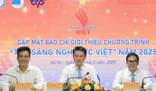 Tôn vinh 30 thanh niên khuyết tật vượt lên nghịch cảnh