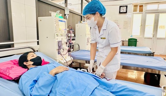 Người phụ nữ suy thận giai đoạn cuối vẫn quyết giữ con đến ngày sinh nở