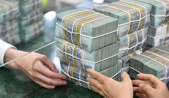 Ngân hàng có lãi suất cao nhất tới 9,65%: Gửi tiết kiệm 200 triệu đồng, 500 triệu đồng kỳ hạn 12 tháng chênh lãi ra sao?