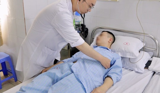 Người đàn ông 41 tuổi ở Quảng Ninh đang khỏe mạnh bất ngờ bị nhồi máu cơ tim từ dấu hiệu điển hình này