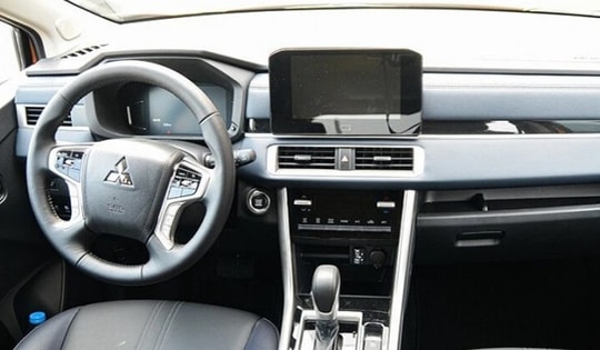 Giá lăn bánh Mitsubishi Xpander Cross mới nhất giảm sốc, rẻ hiếm thấy, Suzuki XL7 không theo kịp doanh số