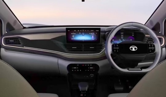 Xe ô tô hatchback hạng B giá 184 triệu đồng rẻ hơn Kia Morning, Hyundai Grand i10, chỉ ngang Honda SH có gì đặc biệt khi ra mắt ở Ấn Độ?