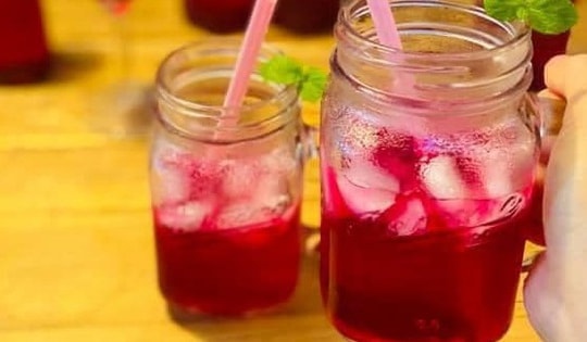 Loại rau gia vị đuổi muỗi này đem làm đồ uống, giúp giải nhiệt, làm đẹp da, hạ sốt hiệu quả ngày nắng nóng