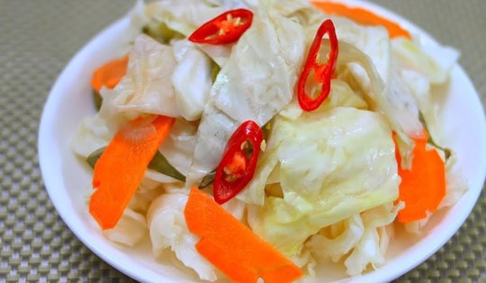 Cách làm dưa cải bắp ngon có lợi cho sức khỏe đường ruột