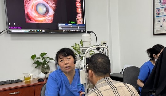 Bỏ tái khám sau mổ Glocom, người đàn ông trẻ đối diện nguy cơ mù lòa!