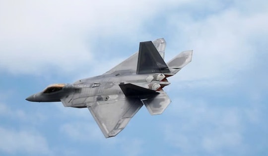 Mỹ hé lộ tiêm kích F-55 và F-22 Super giữa cuộc đua siêu tiêm kích