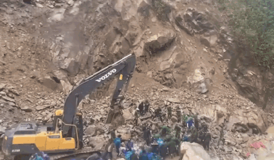 Vụ sạt lở công trình thủy điện ở Lai Châu: Khẩn trương tìm kiếm 2 nạn nhân mất tích