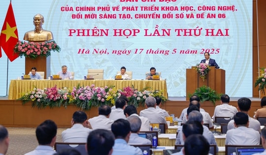 Thủ tướng: Đẩy mạnh thể chế số, hạ tầng số và nhân lực số để đưa đất nước phát triển