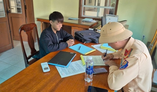 Thiếu niên không chấp hành hiệu lệnh CSGT, phóng xe tốc độ cao vào đường cấm