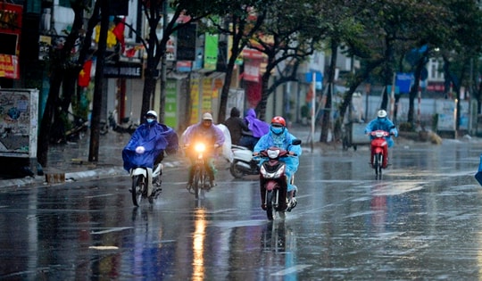 Thời tiết Hà Nội 3 ngày tới: Thủ đô có phải hứng chịu những cơn mưa như trút nước về chiều tối?
