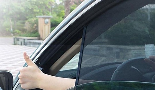 Rèm che nắng ô tô – 'Lá chắn' bảo vệ cho chiếc xe của bạn