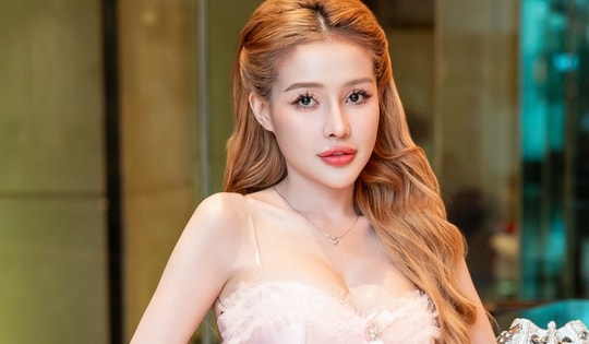 Nữ DJ quảng cáo sản phẩm giảm cân nghi có chất cấm, đang bị cơ quan chức năng kiểm tra là ai?