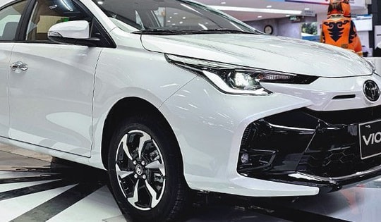 Xe sedan hạng B, C giảm giá sốc chỉ ngang sedan hạng A, Toyota Vios rẻ chưa từng có, Honda City thấp kỷ lục