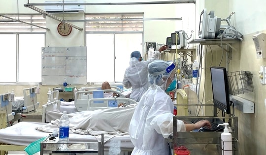 TPHCM ứng phó với biến chủng Omicron XEC thế nào?