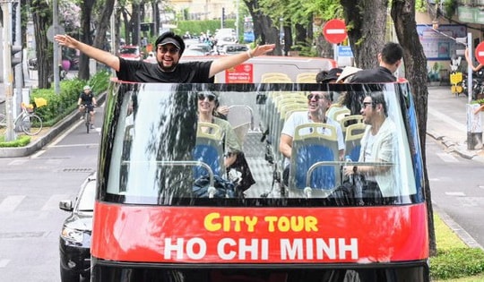 Du lịch, hàng không rộn ràng vào mùa cao điểm Hè 2025