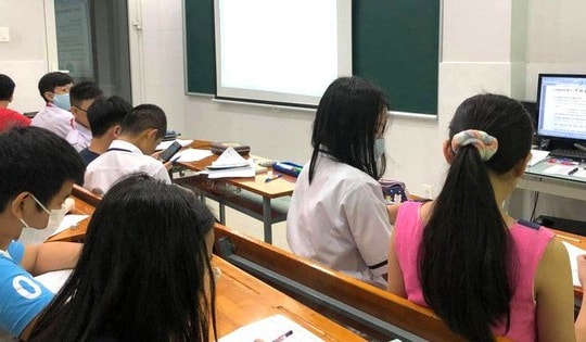 Hà Nội cấm dạy thêm dưới mọi hình thức trong dịp hè