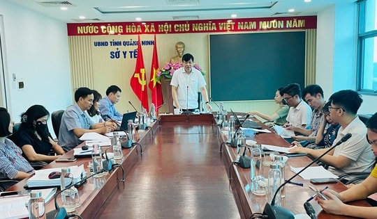 Sở Y tế Quảng Ninh kiểm tra công tác chăm sóc sức khỏe nhân dân tại Chi cục Dân số