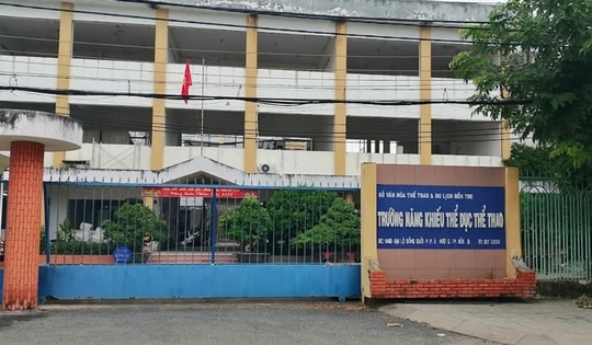 Bắt tạm giam nguyên Phó Giám đốc Sở Văn hóa, Thể thao và Du lịch tỉnh Bến Tre