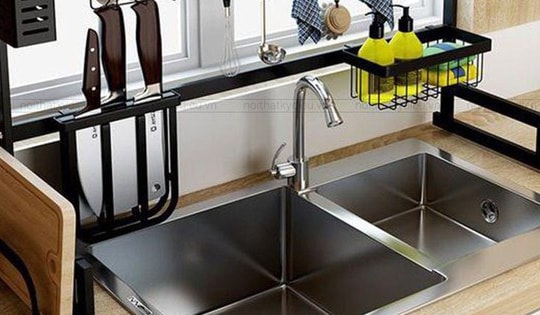 Những kiêng kỵ cần tránh khi sắp xếp dao trong bếp