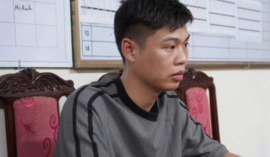 Phát hiện bạn gái cũ có người mới, nam thanh niên gửi clip nhạy cảm cho mẹ 'tình địch'