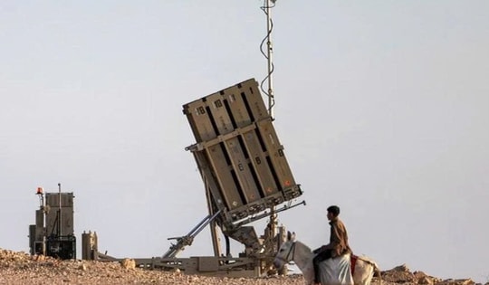Israel 'vá' lỗ hổng Iron Dome bằng pháo cổ và vũ khí tương lai