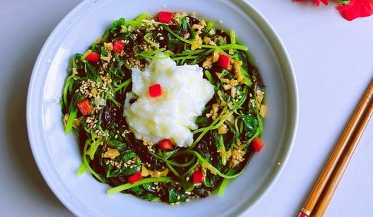 3 món ăn từ loại rau giúp gan khỏe, bảo vệ tim: Rất rẻ lại mệnh danh là 'viên hồng ngọc' trong các loại rau