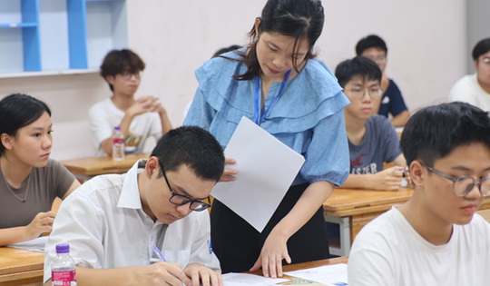 Giáo viên có được dạy thêm trong dịp hè?