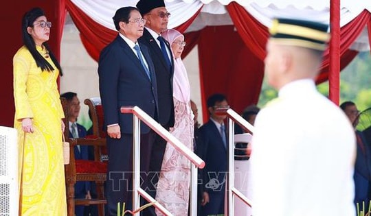 Lễ đón chính thức Thủ tướng Phạm Minh Chính thăm Malaysia