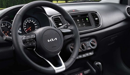 Xe sedan hạng B rẻ nhất Việt Nam Kia Soluto giảm giá sốc, thấp hơn cả Kia Morning, Hyundai Grand i10 cạnh tranh Toyota Vios về doanh số