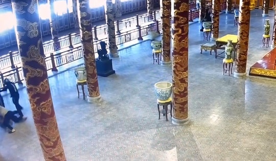 Góc nhìn pháp lý vụ ngai vua triều Nguyễn trong Đại nội Huế bị phá hoại