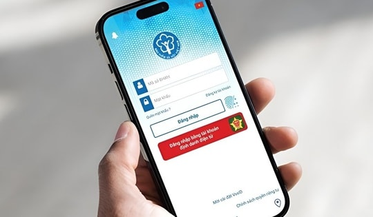 Tin vui cho những người sử dụng thẻ bảo hiểm điện tử 2025, hưởng hàng loạt lợi ích khi đi khám chữa bệnh