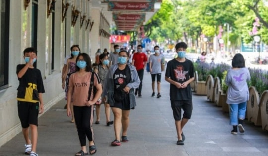 Hà Nội: gia tăng số ca mắc COVID-19, người dân chủ động các biện pháp phòng ngừa