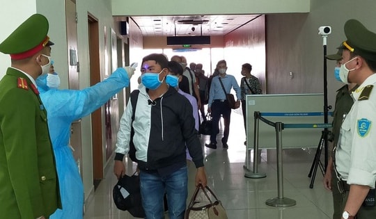 Thanh Hoá tăng cường phòng chống COVID-19 từ cửa khẩu đến cảng biển